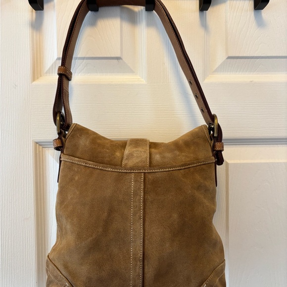Coach VINTAGE Y2K SoHo D05Q-9482 Tan Suede Hobo Bag w Adjust Leather Strap VGUC - Picture 9 of 15